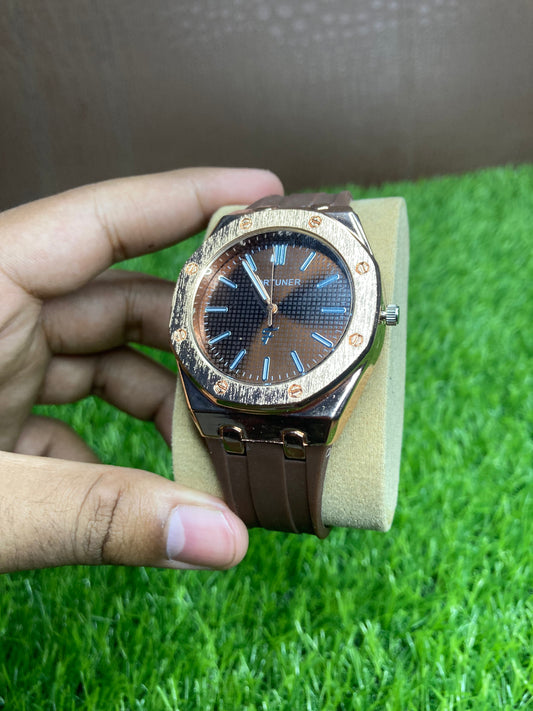 AP FORTUNER WATCH