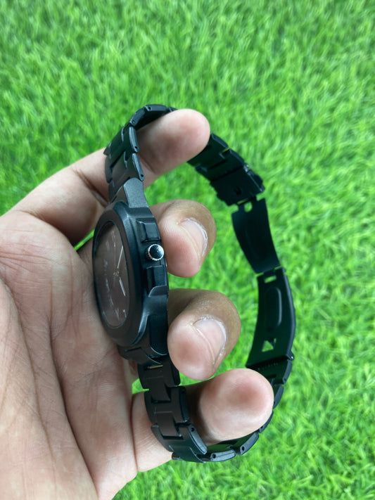 BLACK INFINITE WATCH